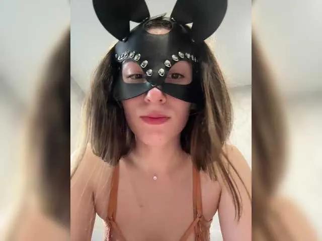 apple15promax on BongaCams 