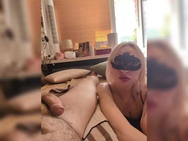 Bobby-MiMi on BongaCams 