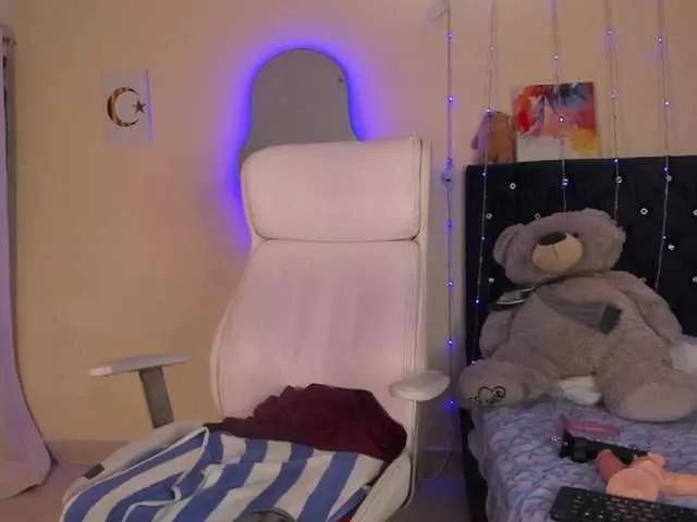 Dana-Alabi on BongaCams 