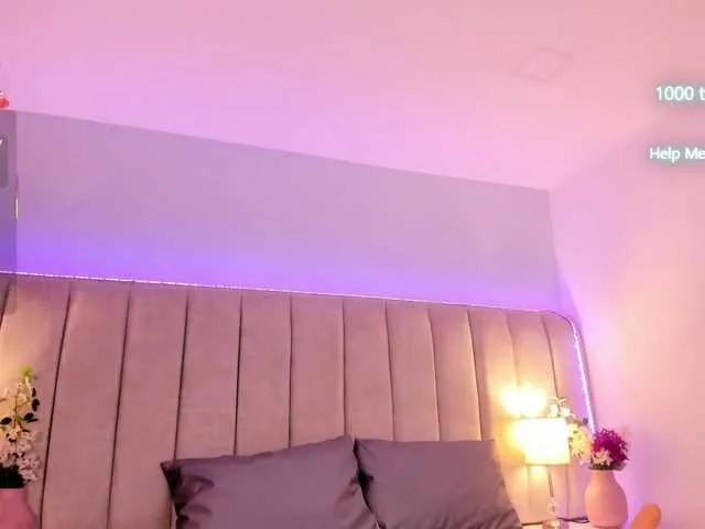 EllaThorne on BongaCams 