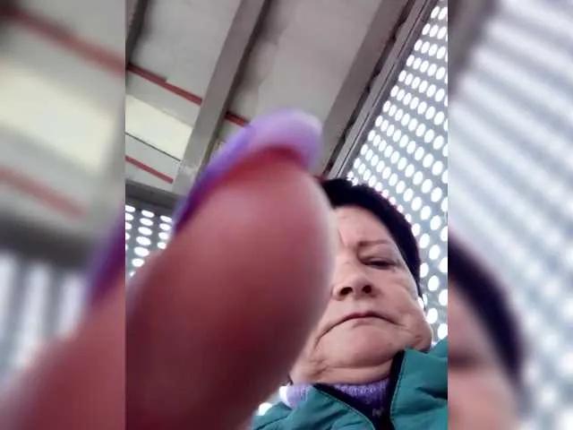 Empresswoman — Freechat on BongaCams