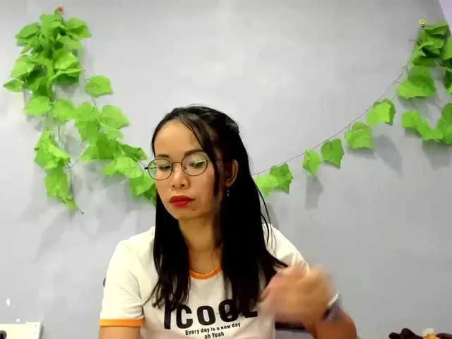 jennyloveley on BongaCams 