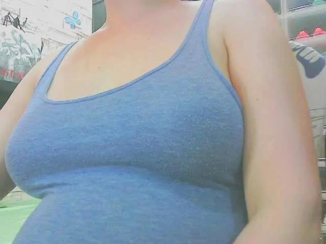 KeepmepregO on BongaCams 