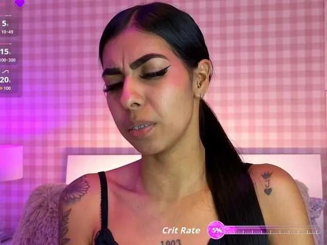 MaiaWatson — I love oral sex to get my pussy wet little by little, to have people kiss me all over my body and to talk dirty to me in bed.