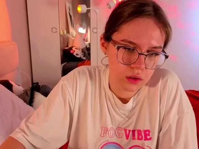 MiaLuw — Freechat on BongaCams