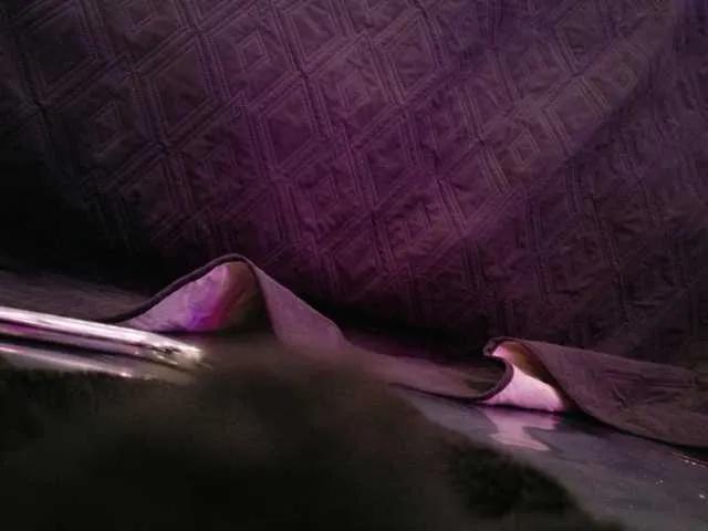 Midnightrose11 — Kissing my neck, getting me wet