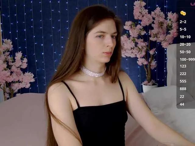 Mirror-Girl on BongaCams 