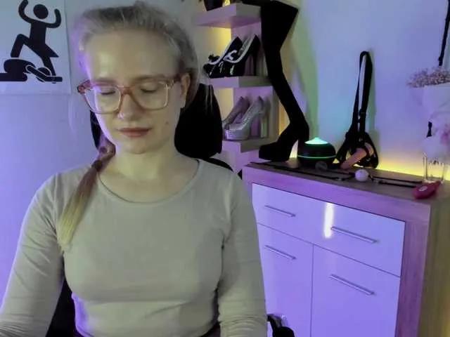 NancyErotic — I can show you how my body is flexible. I can show you how much I appreciate you in my life. For you I can have two faces: one is sweet and innocent, but the other one can be very devilish. I want to be your queen. I can do everything with you! CFNM, ...