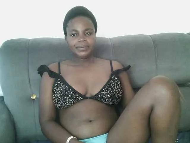 Sweetcutie1 on BongaCams 