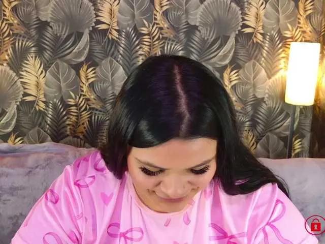 ThiccMady — I just love being in your arms, dominating my body and my mind and I enjoy watching you while I tease and enjoy you!