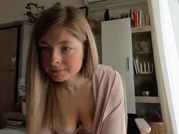 bestgirl_ofthe_neighborhood on Chaturbate