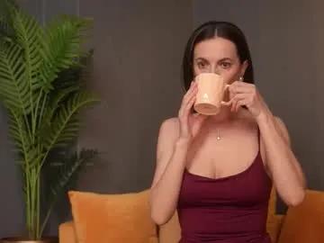 calliadesigner — Hi! Welcome to my room! - Goal: Lingerie [2489 tokens left] #erotic #dance #natural #tease #pantyhose