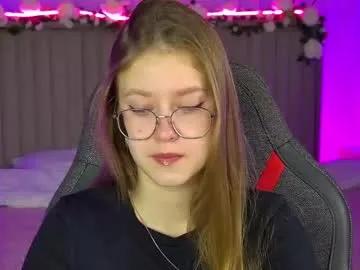 evemundie — Tell me more about u<3 #nonude #cute #skinny #femdom #c2c    Welcome to my room!