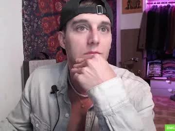 folleti7 on Chaturbate 