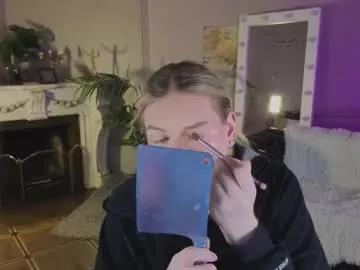 jes_solar — show ass [27 tokens left] Welcome #bigcock #cum #bbw #blond #mistress