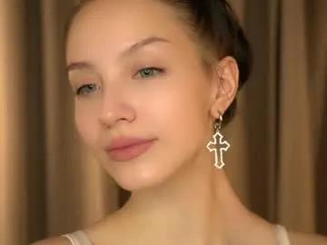 mariannsullivant — Its my third day here Goal:more unzip my skirt<3 #teen #18 #new #shy #natural [0 tokens remaining]