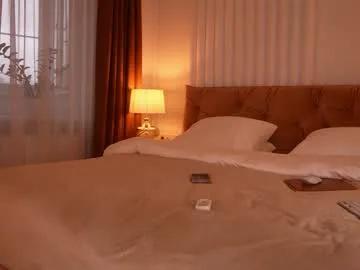 roxy_blue_eyed_ — Welcome to my roomGoal is : orgazm  Best vibes to make me wet and happy : 1111332233035051001  Make me CuM please [735 tokens remaining]