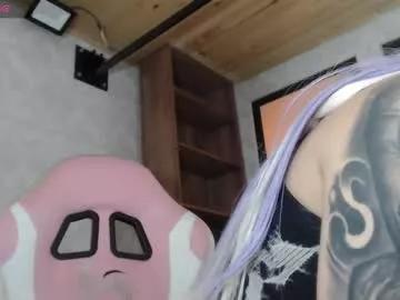 sally23_ on Chaturbate 