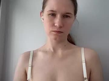 yana_squrel_22 on Chaturbate 