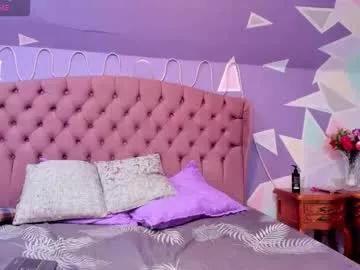 zaharaskylar on Chaturbate 