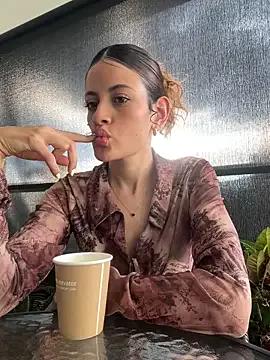 alana15 — DILDO RIDE UNDER CAFE TABLE