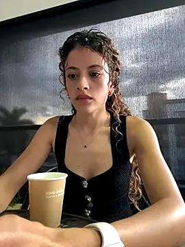 alana15 — DILDO RIDE UNDER CAFE TABLE&CUM