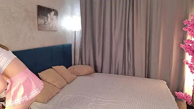 Amanda_Cherry — Flash tits