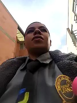 Ariana-07 on StripChat 