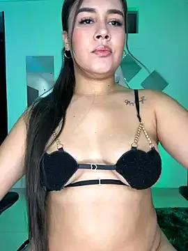 Bella-kim- on StripChat 