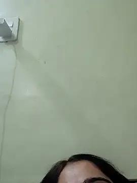 Hotgirlpunjabi1234 — Boobs show with oil