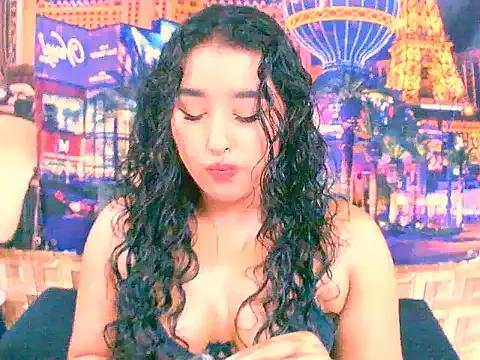 IndianAngel4u on StripChat 