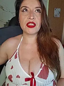 Lady_Sofhia — very wet fingers in the pussy
