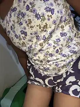 Little__Zara on StripChat 