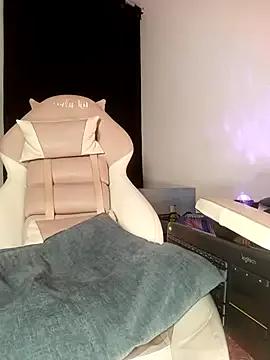 lovely_kitt — lush controlx3mi+rub pussy