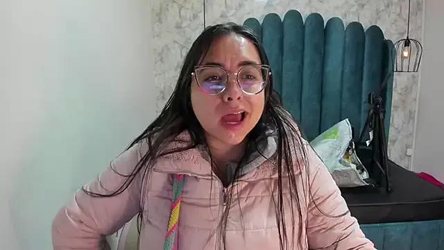 nalalye_cruzz_ on StripChat 