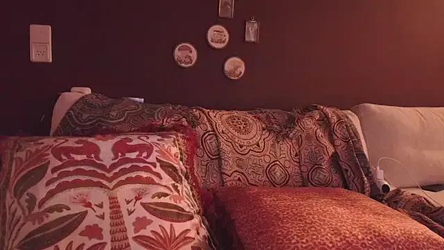 Nina24 — Freechat on StripChat