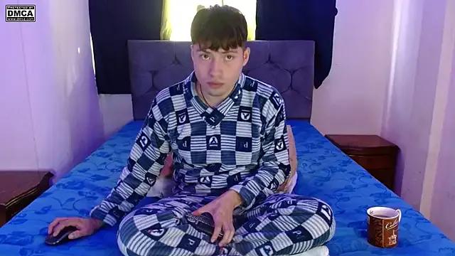 nolanjay_ — oil +flex +foreskin play + cum