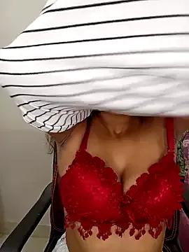 Sexy-jara2 — Oiling My Sexy Pussy