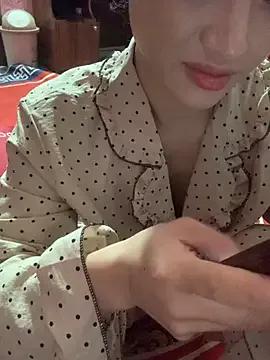 Tieuvi_18 — Masturbation