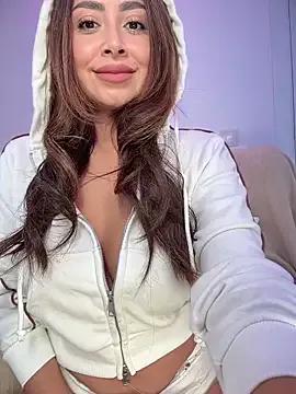 vixen_allure — BLOWJOB + SHOW TITS + 2 MIN DOMI LT WIN