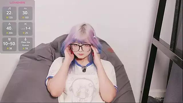 Yu_UwU_ on StripChat 