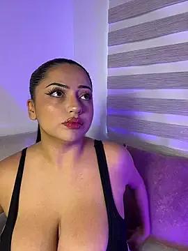Zendaa_ — SUCK MY BOOBS & MAKE ME WET FOR YOU